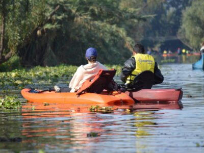 Late-Morning Kayak Tour in Xochimilco